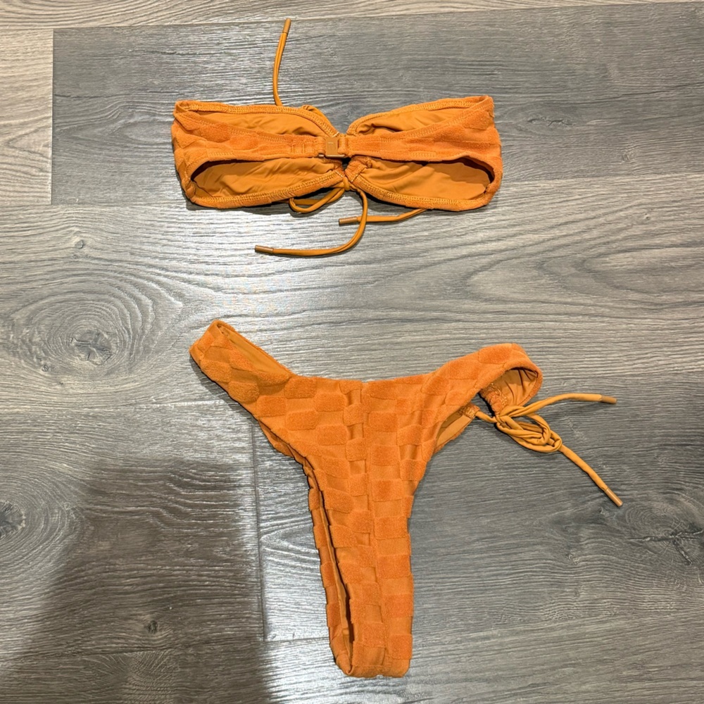 Blackbough Orange Bikini Set - Picture 4 of 7